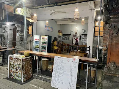 Warung Pojok 4