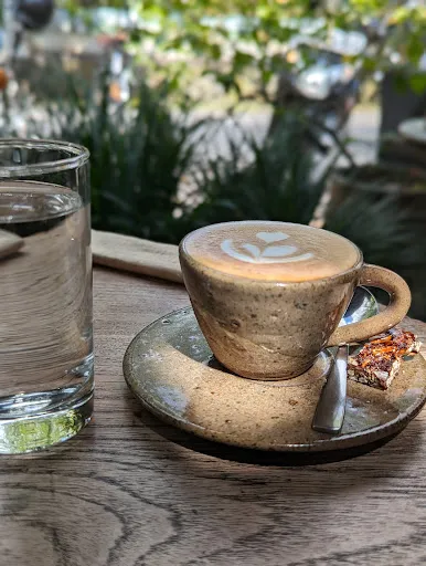 Old Friends Coffee --Bali Coffee Farmer & Roaster 2