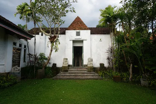 Museum Pendet 3