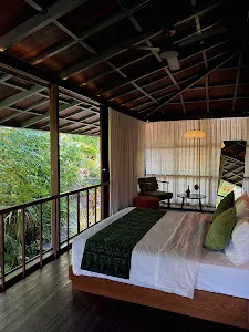 Grün Ubud - Treehouse Studio 2