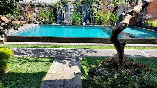 Merthayasa Bungalows 2