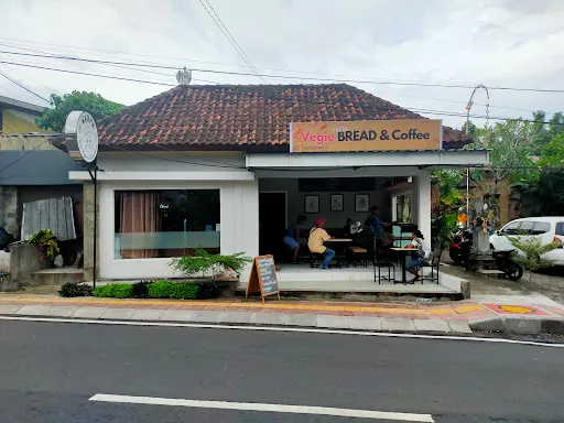 Vegie Bakery & Coffee Shop - WARMA 1