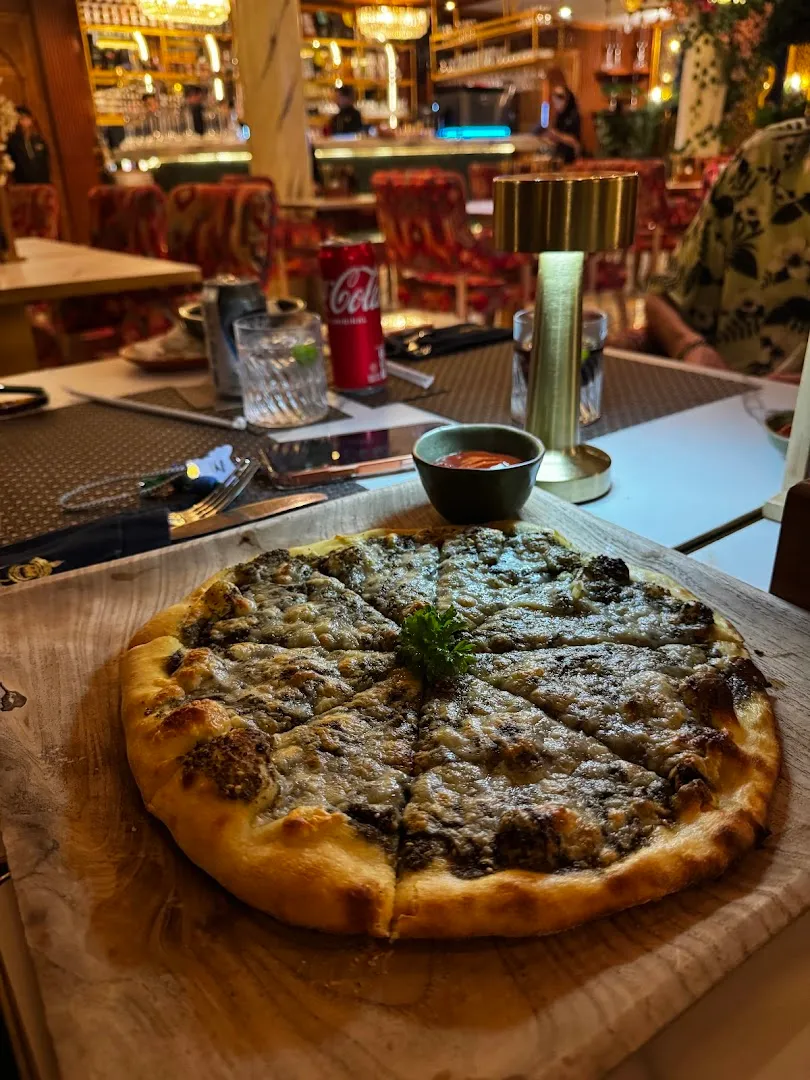 Arabian Knight Resto Ubud - Halal 3