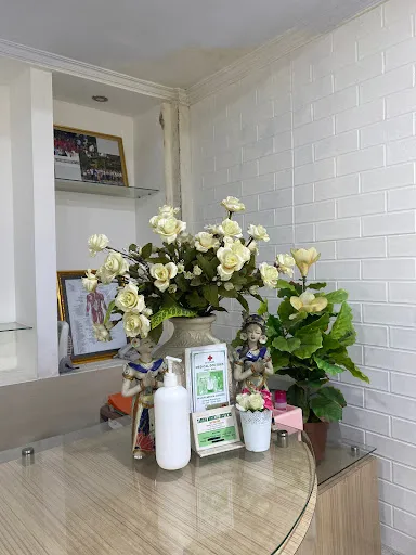 Ubud Dental Center 4