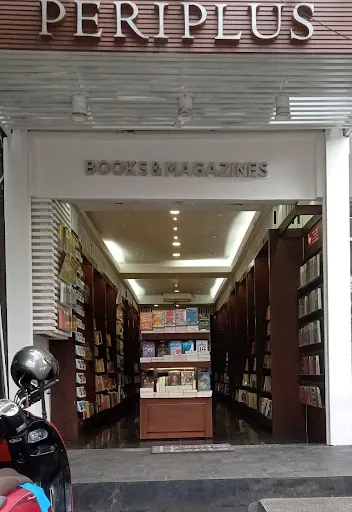 Periplus Ubud Market 1