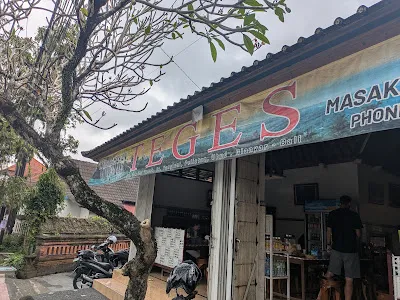 Warung Mek Juwel Nasi Campur Ayam 3
