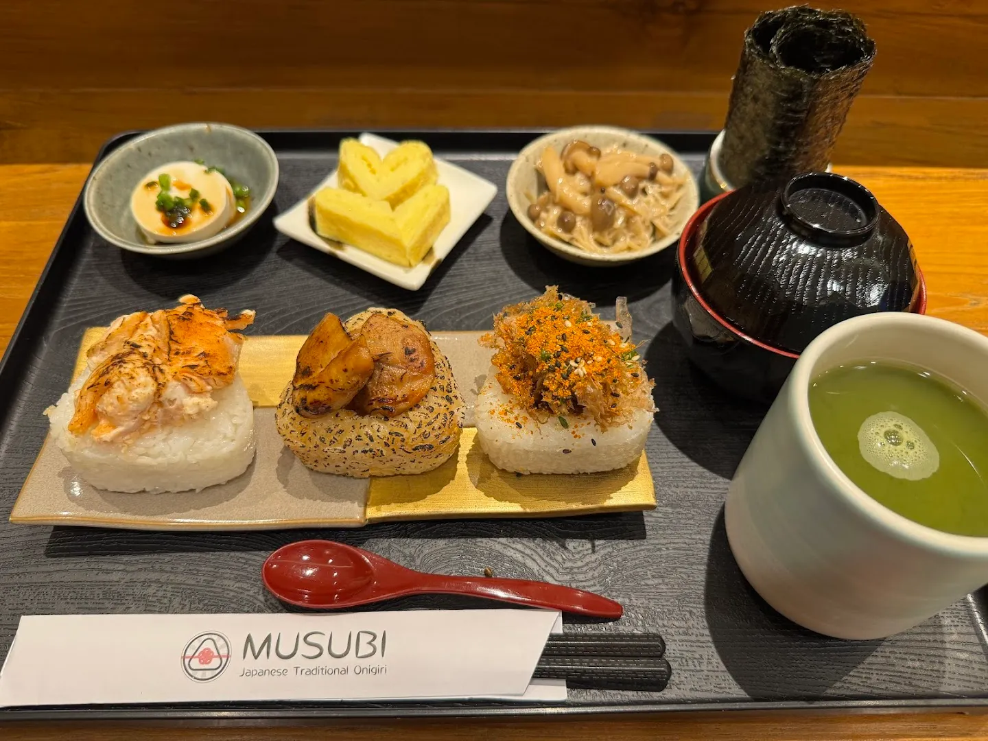 Musubi Japanese Traditional Onigiri 4