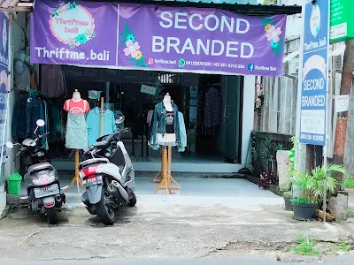 Ubud Second Shop (Vintage, Branded & Selected) 2