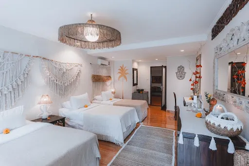 House of Om The Mansion 🕉️ Bali Yoga Teacher Training 3