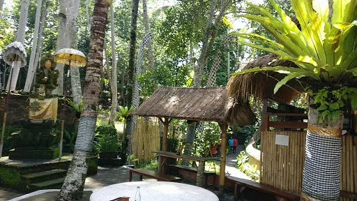 Sari Profit Rafting 4