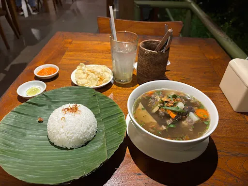 Warung Pulau Kelapa Indonesian Cuisine 4