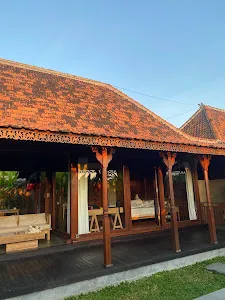 wiri’s villa 2
