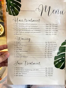 Nailspa Ubud (Ayu Salon And Spa) 2