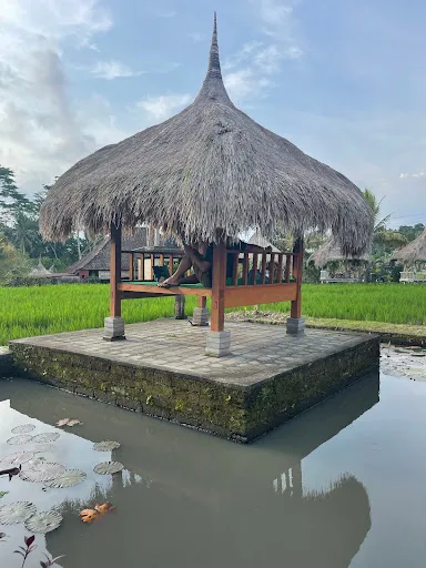 Dek Gun Restaurant 3