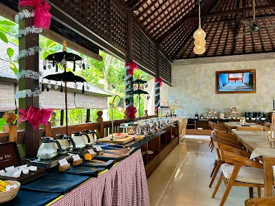 Warung BUKIT SARI 4
