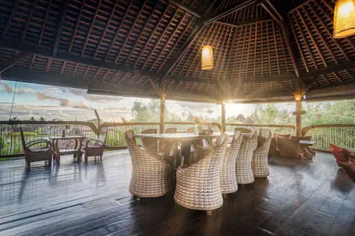 Dragonfly Cafe & Gelato 1