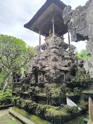 Pura Gunung Lebah 2
