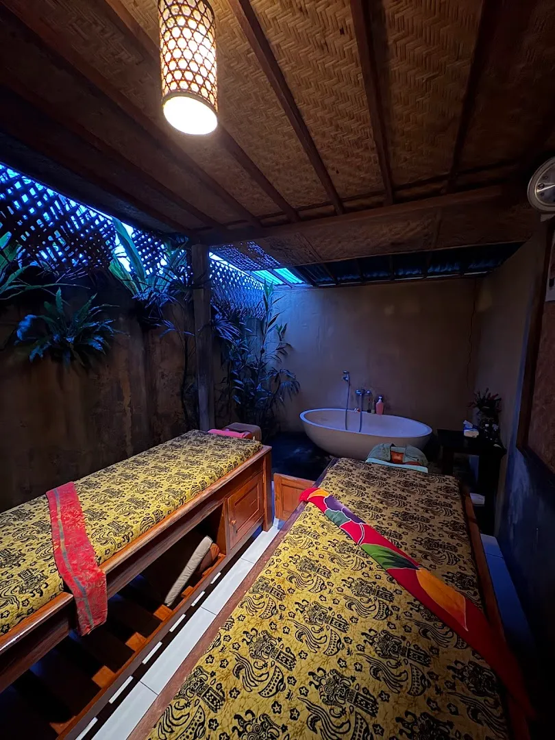 Sri Bali Spa, Shirodara&Traditional treatments 2