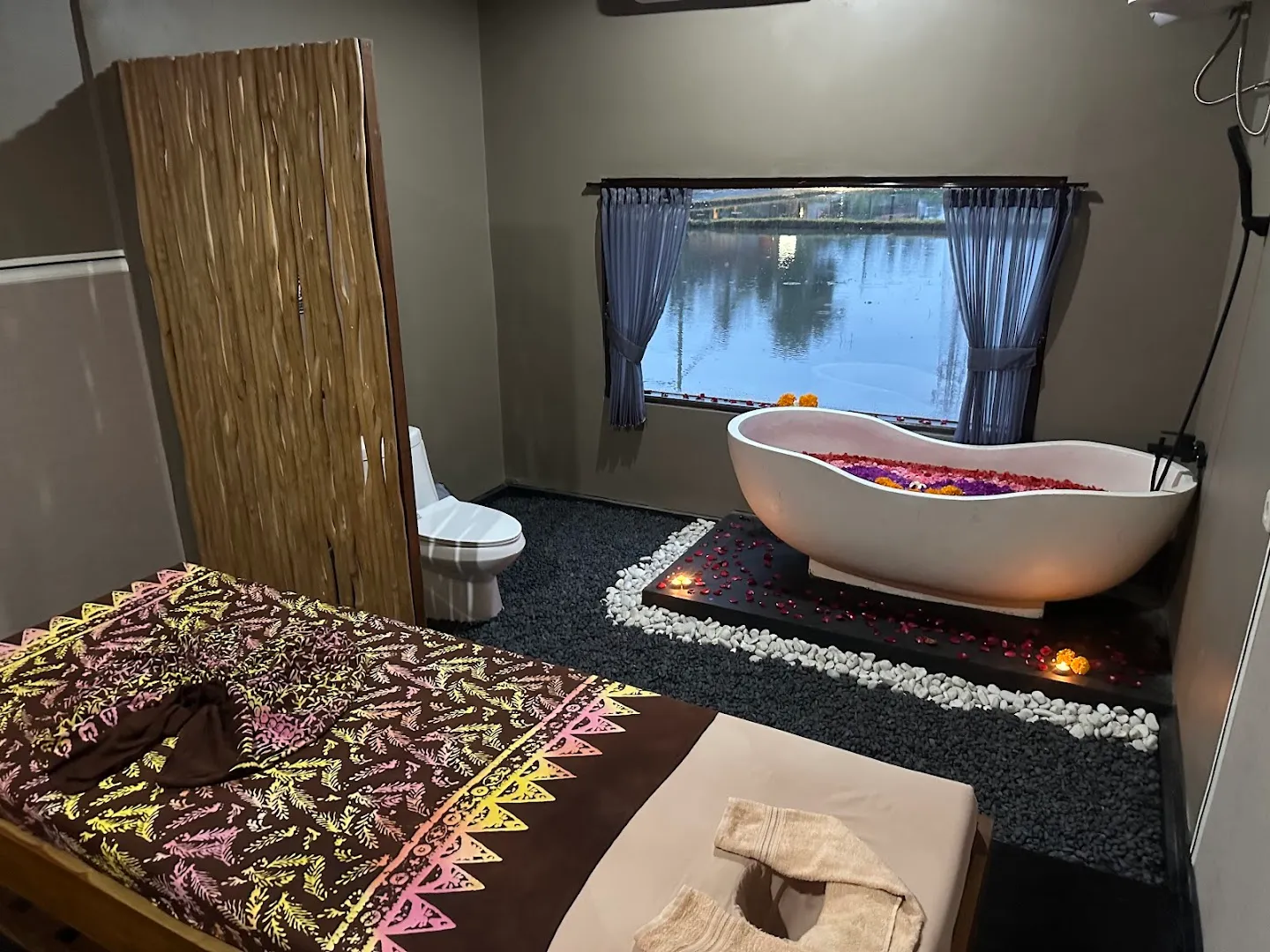 Ratu Isyana Beauty Ubud 4