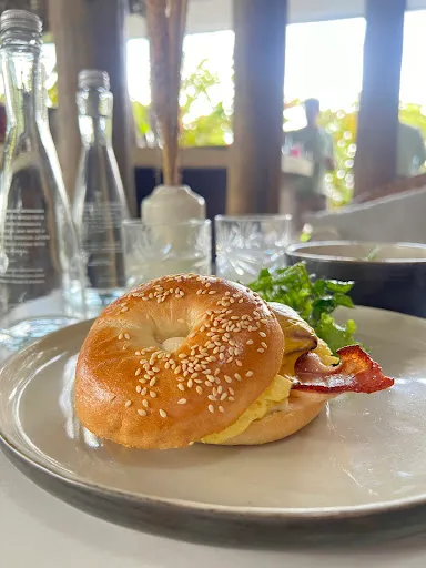 Mango Cafe 3