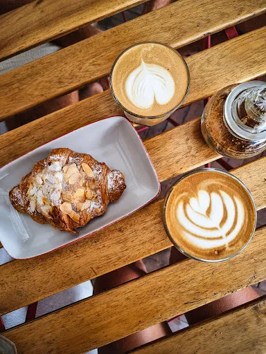 Ubud Coffee Roastery - Sayan 4