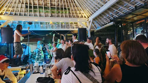 The Blue Door Bar, Club & Grill 4