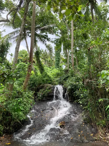 Temple Yeh Pulu 4