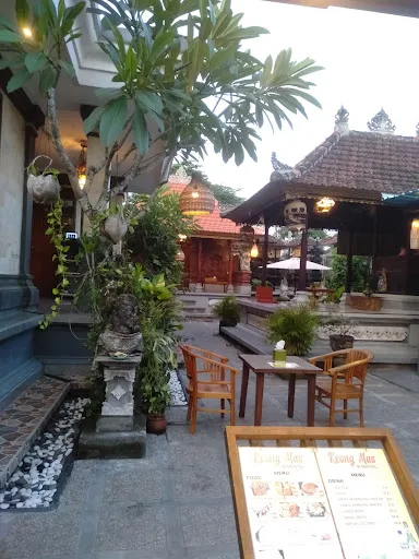 Keong Mas Warung 4