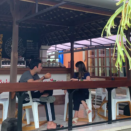 Seniman Espresso + Roastery 2