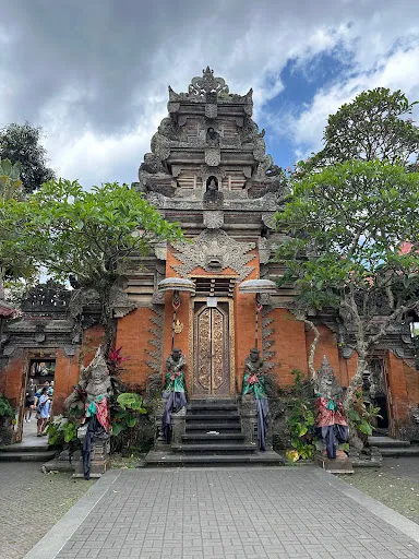 Puri Saren Agung Ubud ( Puri Saren Ubud ) 1