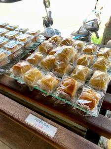 Look Bee Coffee and Eatery 3