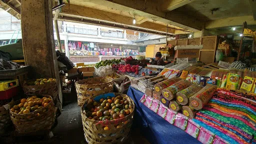 Morning Market 4