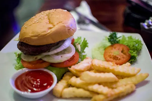 L.O.L Bar & Restaurant 2