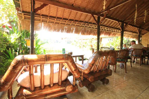 IBU RAI RESTAURANT UBUD BALI 2