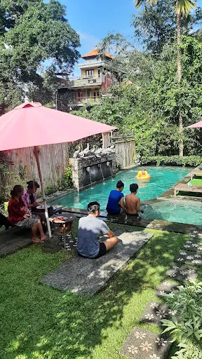 Desak Putu Putera Hidden 3