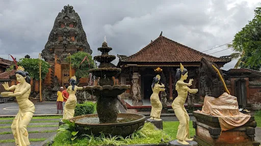 Puri Agung Peliatan 1
