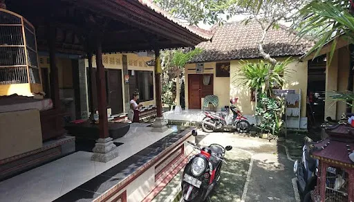 Sunshine Vintage House 3