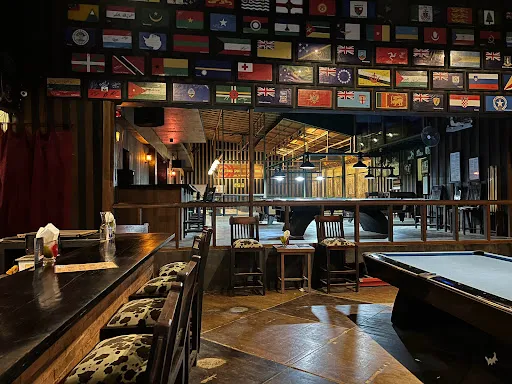 The Melting Pot Saloon 3