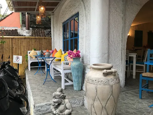 Nostimo Greek Grill Ubud 1