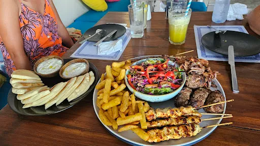 Nostimo Greek Grill Ubud 3