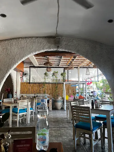 Nostimo Greek Grill Ubud 4