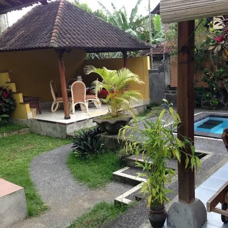Bali Breeze Bungalows 1