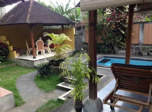 Bali Breeze Bungalows 2