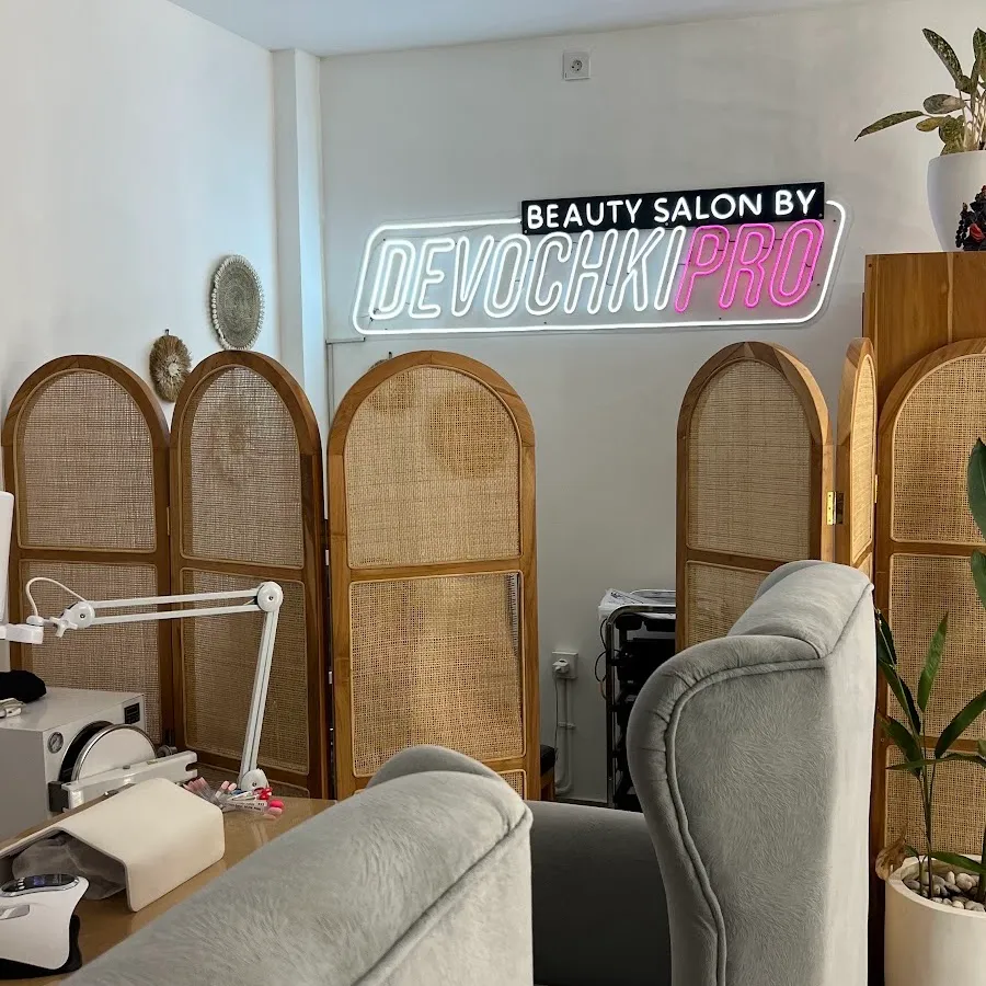 DEVOCHKI PRO Munggu Beauty salon 3