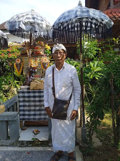 Nyoman Astana bungaloWs 1