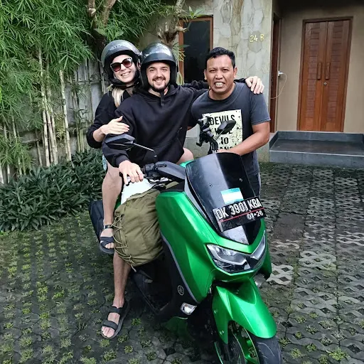 Wiguna transport, Ubud Cars & Scooters Rental, Transport services 3