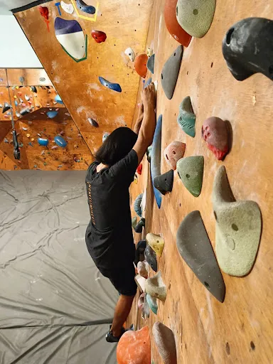 Monk Climbing Gym 1