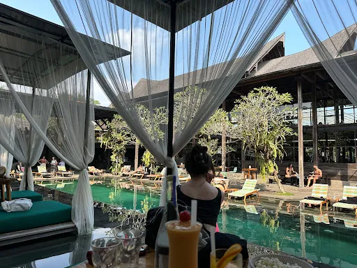 Titi Batu Restaurant 3