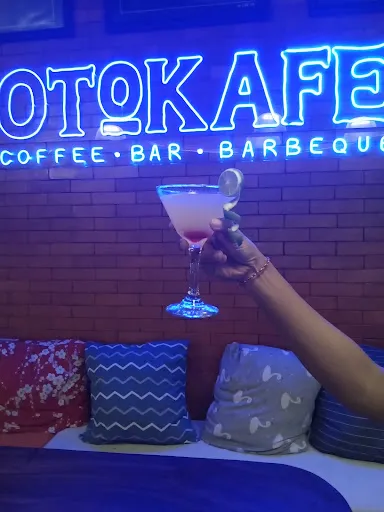 Otokafe 4