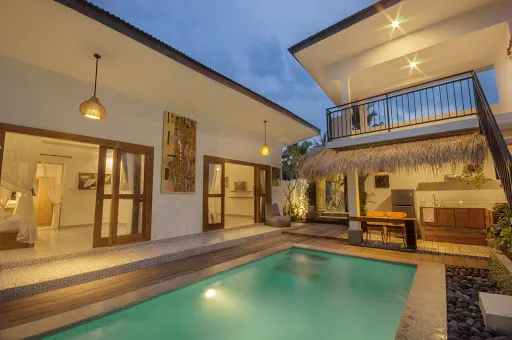 Adapadi ubud luxury villa & restoran 2